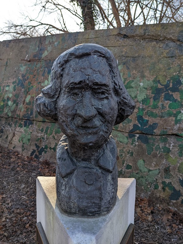 Annie Hargraves Park - Image 2