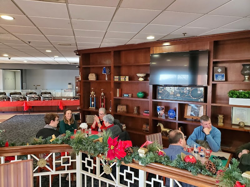 Five Seasons Family Sports Club - NKY - Image 2