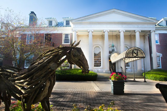 The Club at UK's Spindletop Hall thumbnail