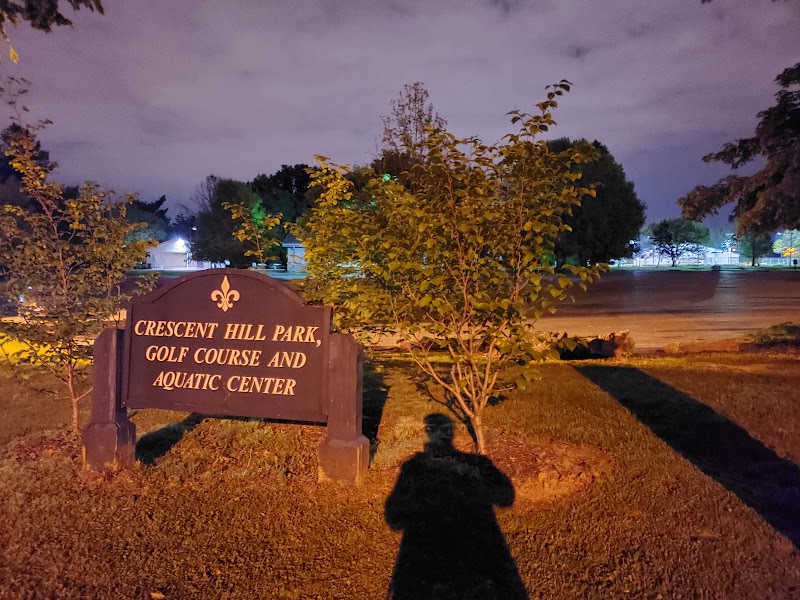 Crescent Hill Tennis Courts - Image 2