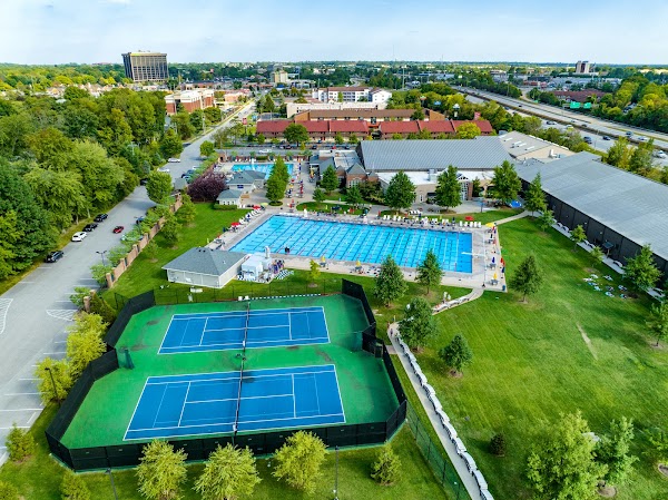 Genesis Health Clubs - Blairwood Tennis, Swim & Fitness - Image 3