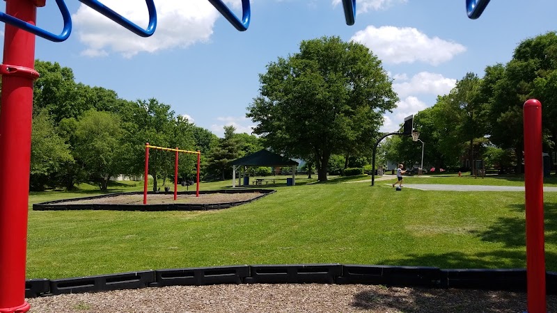 Woodrow Grow Park - Image 2