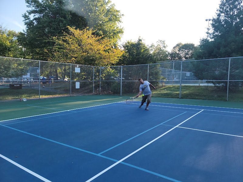 Truxtun Tennis and Pickleball Courts thumbnail