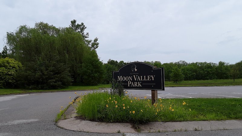 Moon Valley Park - Image 3