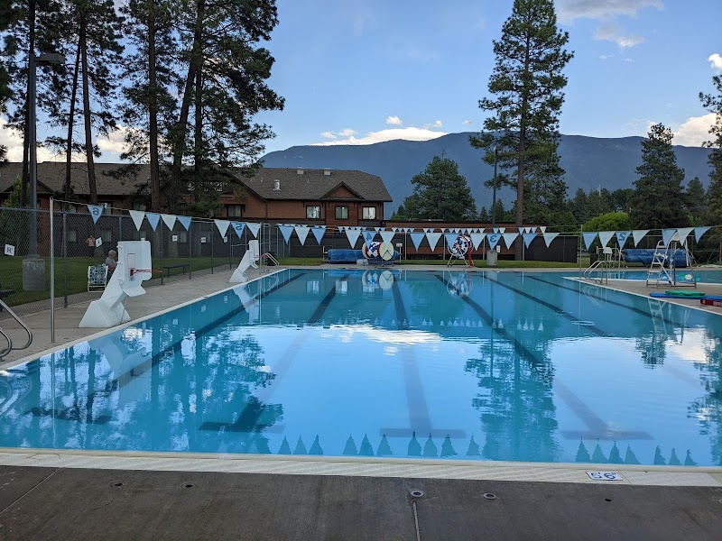 Pinewood Aquatic Center thumbnail