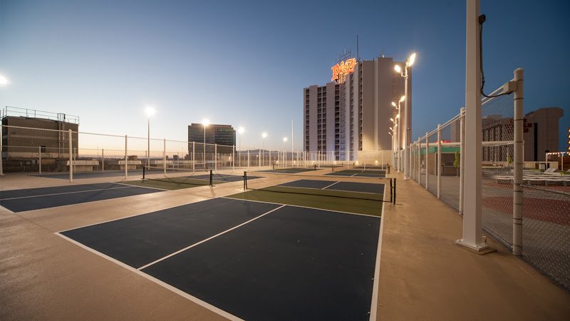 The Pool at the Plaza & Pickleball - Image 3