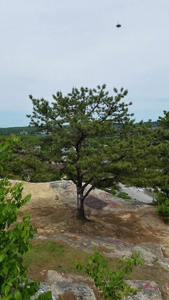Rock Rimmon Park - Image 2