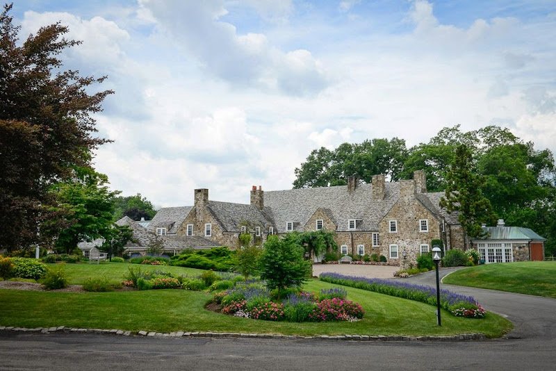 Fiddler's Elbow Country Club thumbnail