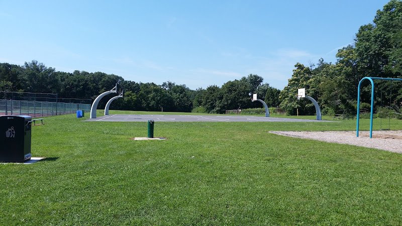 Castleton Park - Image 3