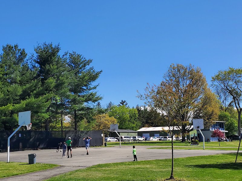 Pirozzolo Park - Image 3