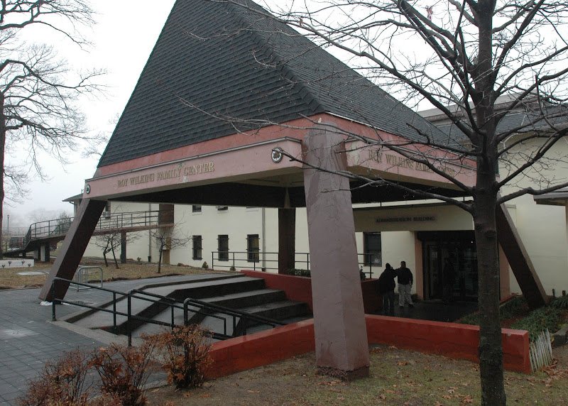 Roy Wilkins Recreation Center thumbnail