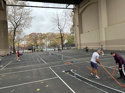 Triborough Bridge Playground A thumbnail