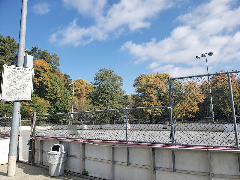 Blackberry Woods Park - Image 2