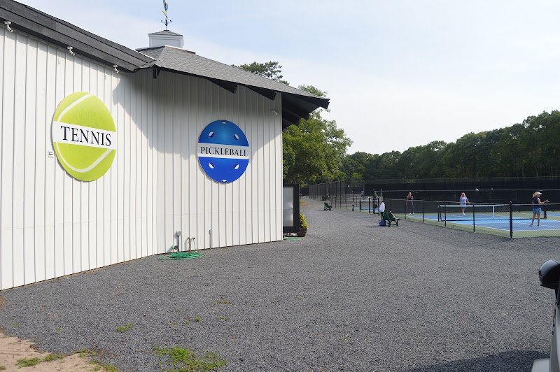 Tennis at the Barn - Image 3