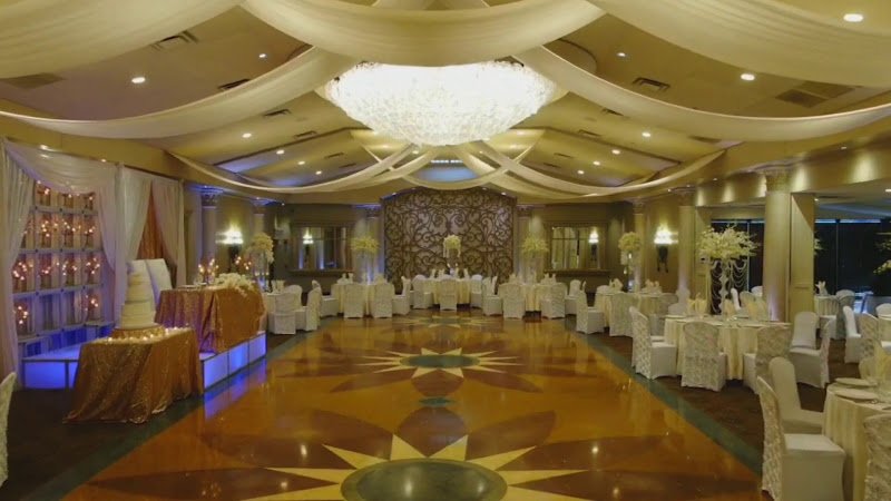 Crest Hollow Country Club thumbnail