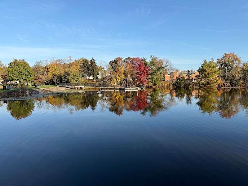 Columbus park on Lake view ave thumbnail