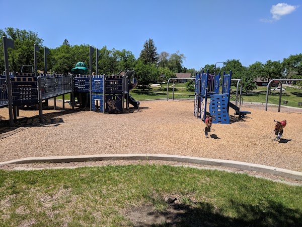 Lions Park - Image 3