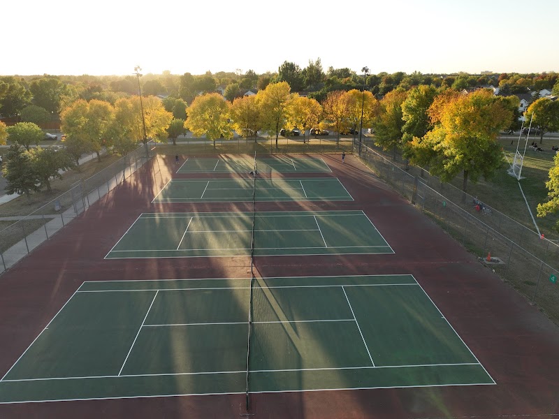 Discovery Tennis Courts thumbnail