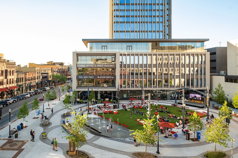 Broadway Square - Image 2