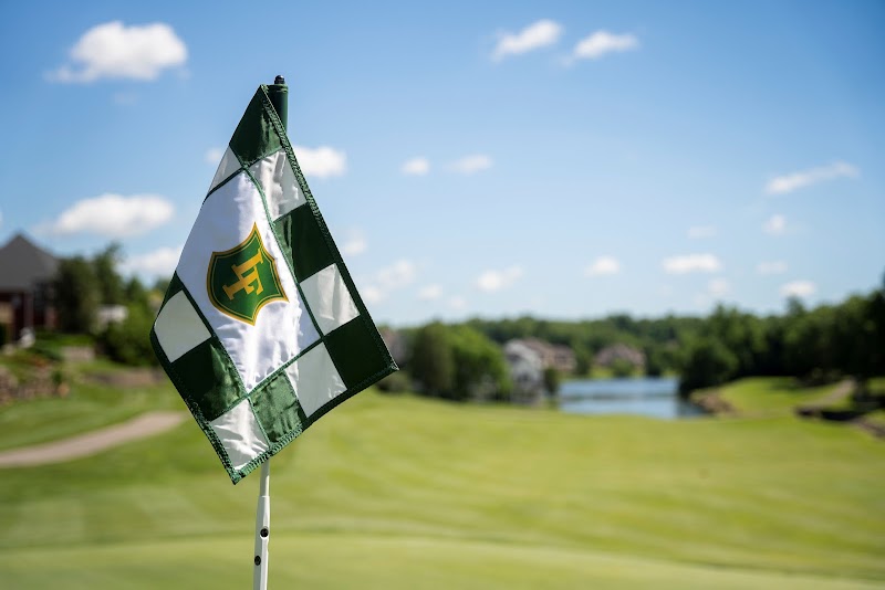 Lake Forest Country Club thumbnail