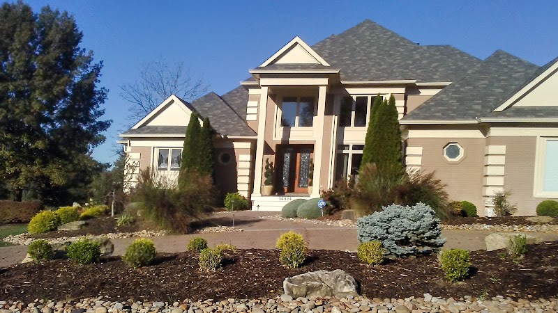 Lake Forest Country Club - Image 3