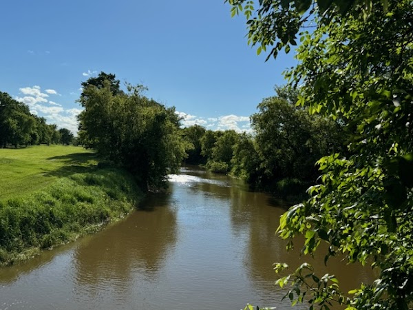 Riverside Club thumbnail