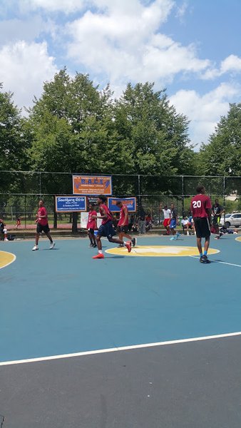 Roy Wilkins Recreation Center Pool thumbnail