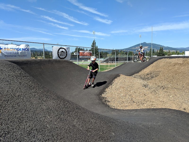 Golden Eagle Park - Image 3