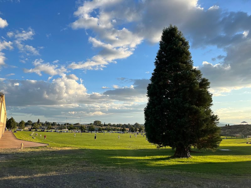 Steens Baseball ️ fields & pickle ball courts (tennis ) thumbnail