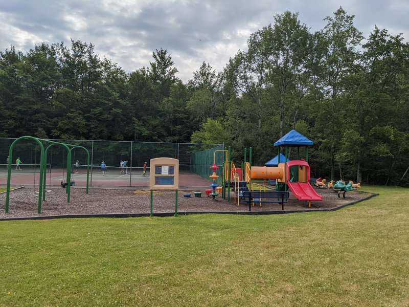 Minisink Pool & Tennis thumbnail