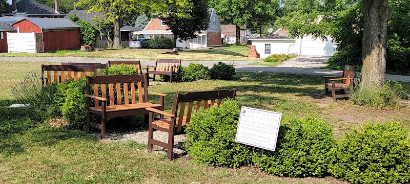 Manavon Street Park - Image 3