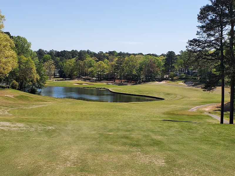 Houndslake Country Club - Image 2