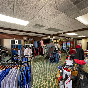 Houndslake Country Club - Image 3