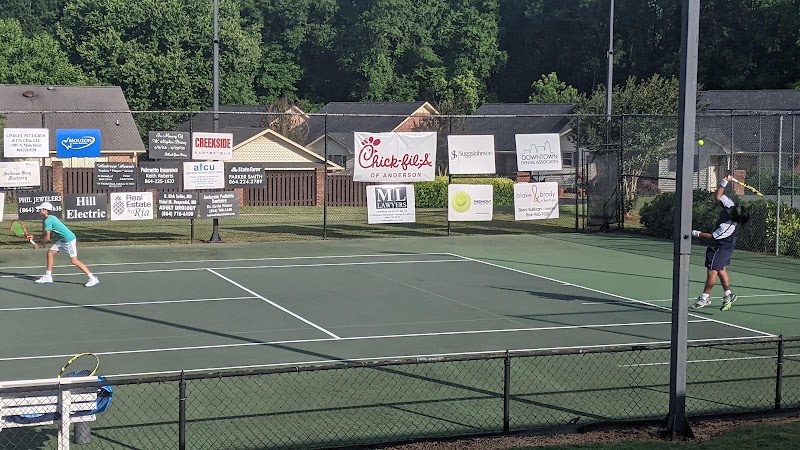 Cardinal Racquet Club - Image 2