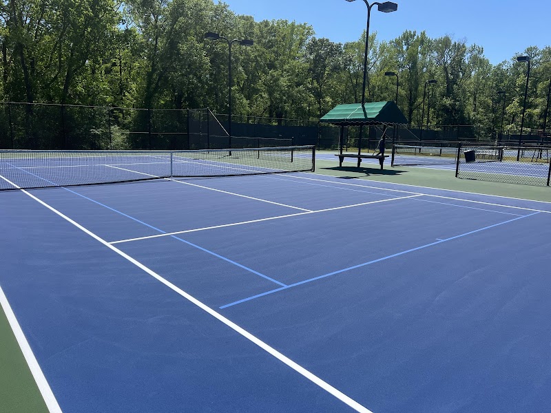 Cayce Tennis & Fitness Center - Image 2