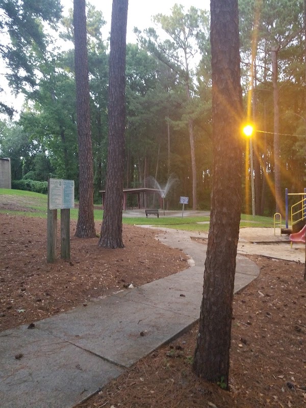 Lorick Park Community Center - Image 3