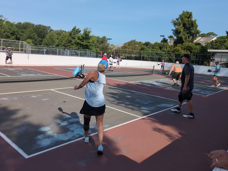 Pickleball Courts thumbnail