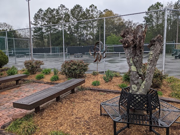 Spindle Tree Racquet Club - Image 3