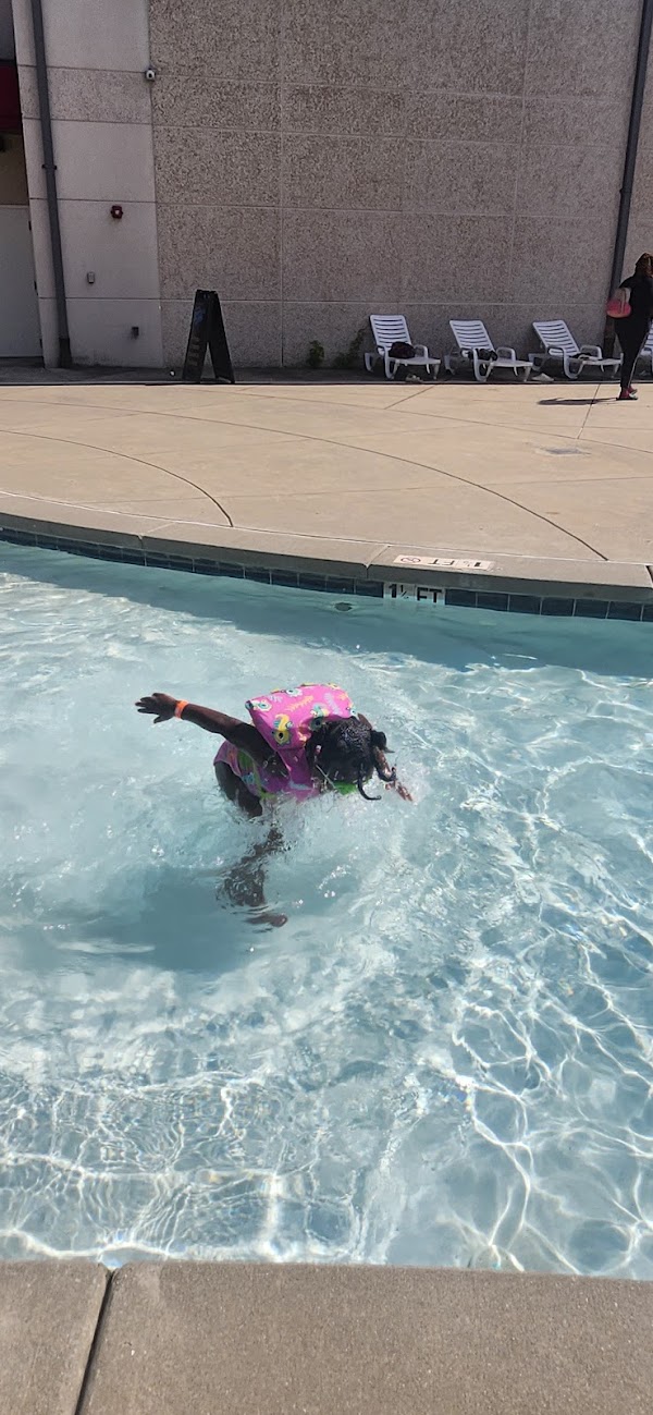 CC Woodson Community Center - Image 2