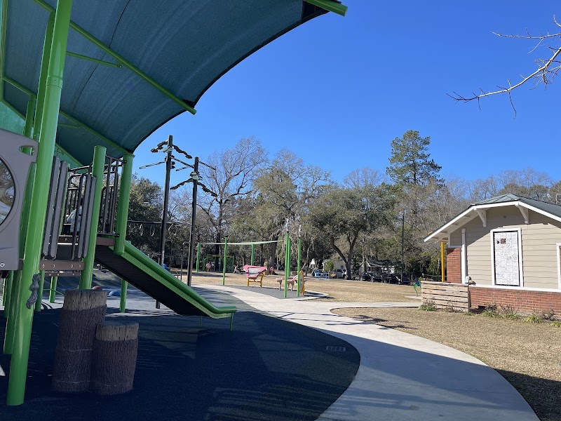 Saul Alexander Tennis Courts - Image 2