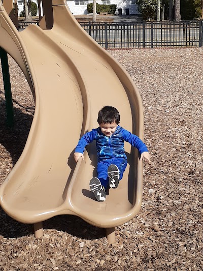 Doty Park Tennis Courts - Image 2