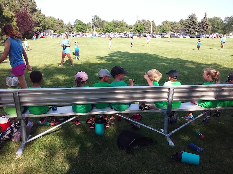 Manor Park - Image 2