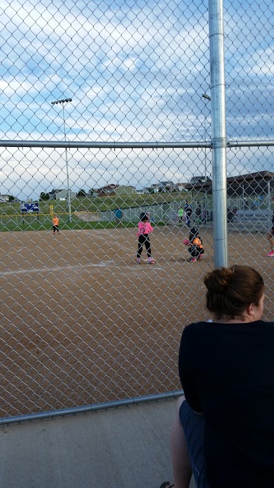 Parkview Tennis Fields - Image 2