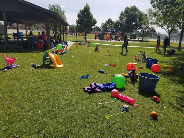 Laurel Oak Aquatic Center - Image 2