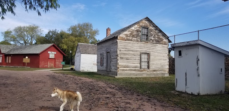 Westside Park Tennis Courts - Image 2