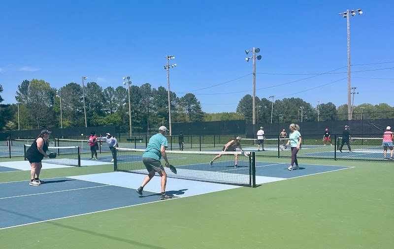 Pickleball courts thumbnail