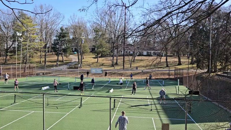 The Courts at West Meade - Image 2