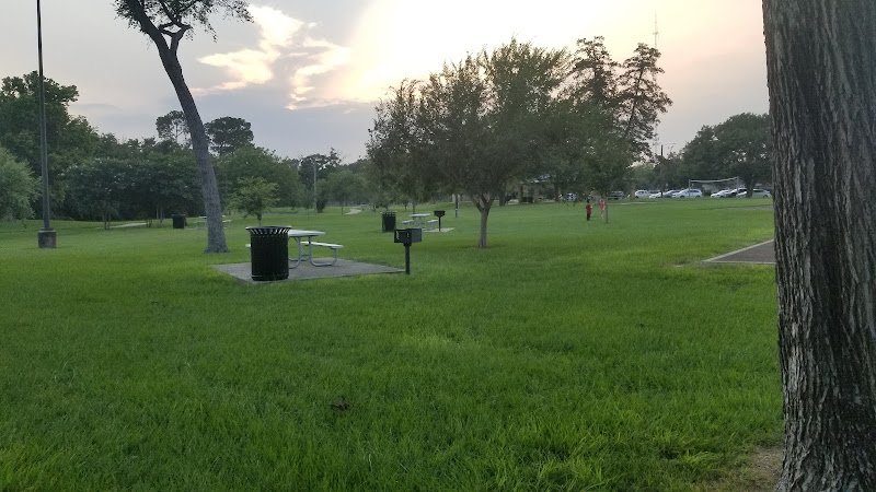 Tanglewood Park Tennis Courts thumbnail