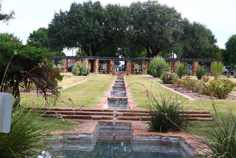 Kiest Park - Image 2