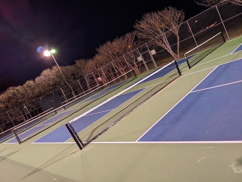 Kiest Park Tennis Courts - Image 3